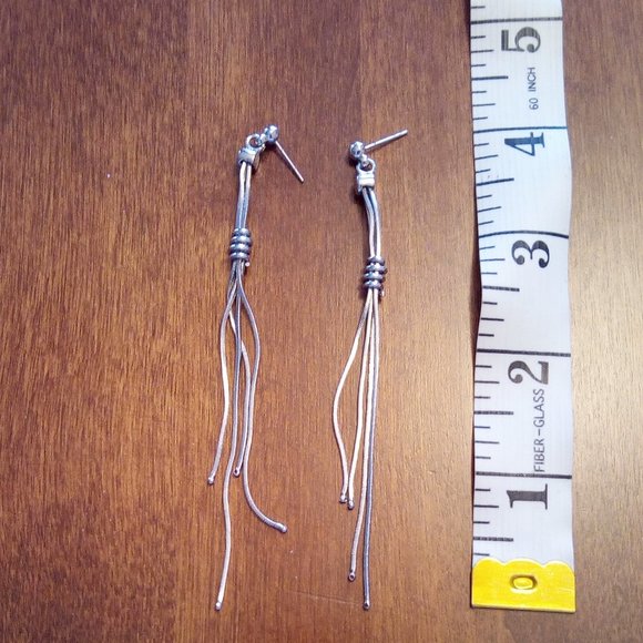 Silver tone tassel earrings - Picture 1 of 1